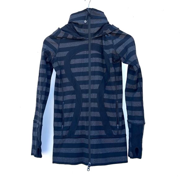Lululemon Stride Jacket Black Gray Striped Hoodie Size 2 Full Zip Stretchy - Picture 2 of 8
